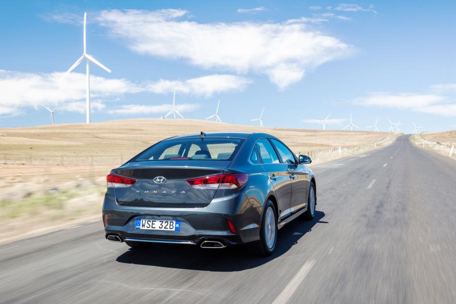  Hyundai Sonata Active (LF) 2017 года  (AU) (фото 4 из 12)